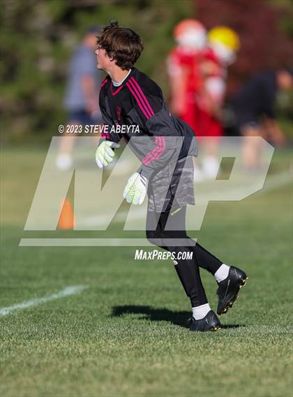 Thumbnail 3 in Regis Jesuit @ Chaparral photogallery.