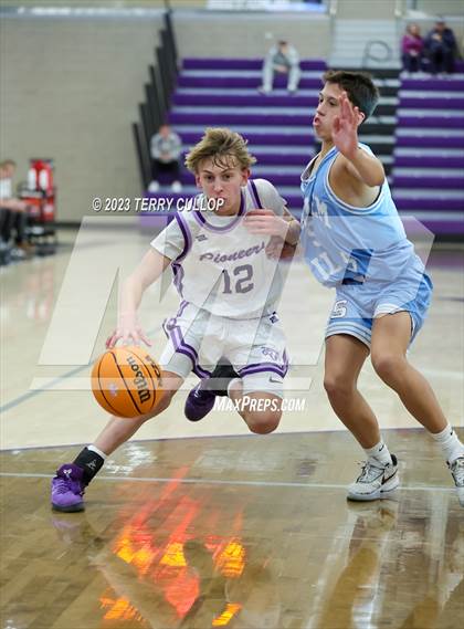 Thumbnail 2 in Salem Hills @ Lehi (Sophomore) photogallery.