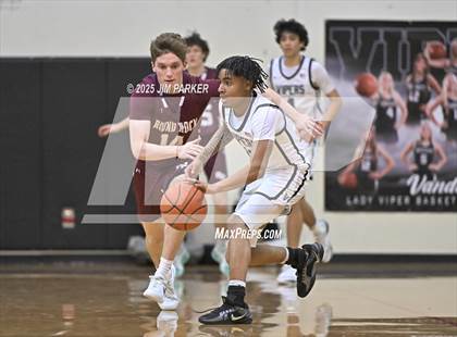 Thumbnail 1 in Round Rock @ Vandegrift photogallery.