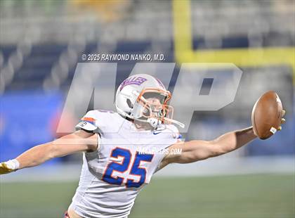 Thumbnail 3 in Bolles @ Cardinal Mooney (FHSAA 2A Final) photogallery.