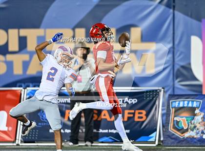 Thumbnail 2 in Bolles @ Cardinal Mooney (FHSAA 2A Final) photogallery.