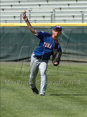 Thumbnail 2 in Glastonbury @ Xavier (CIAC Class LL 2nd round) photogallery.