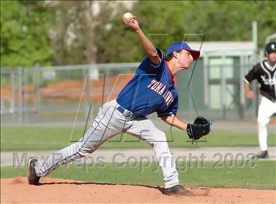 Thumbnail 2 in Glastonbury @ Xavier (CIAC Class LL 2nd round) photogallery.