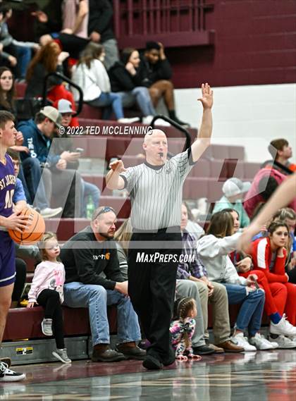 Thumbnail 2 in  Melbourne vs. St Joseph (AAA 2A Regional 2nd round) photogallery.