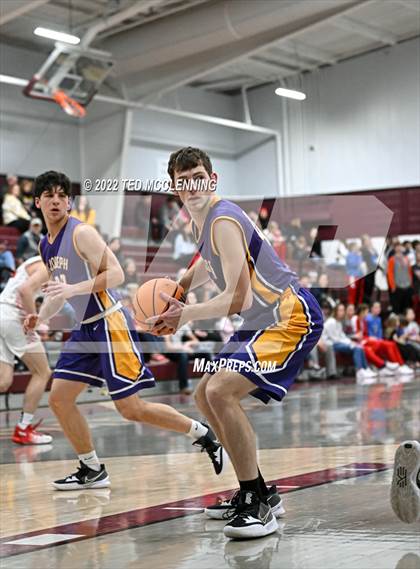 Thumbnail 2 in  Melbourne vs. St Joseph (AAA 2A Regional 2nd round) photogallery.