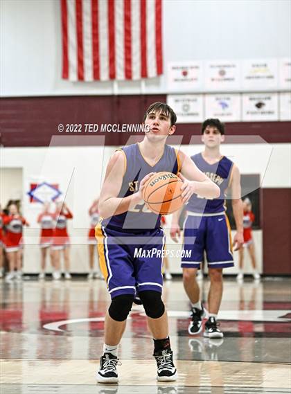 Thumbnail 3 in  Melbourne vs. St Joseph (AAA 2A Regional 2nd round) photogallery.