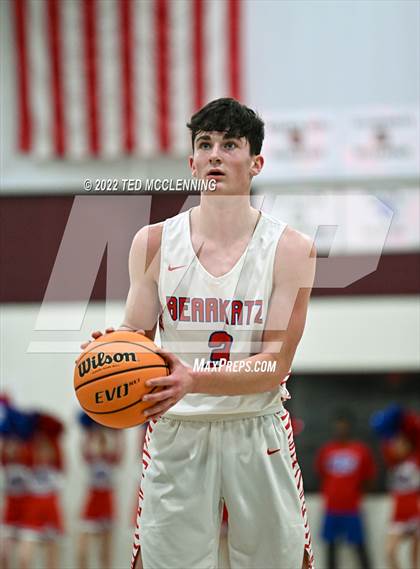 Thumbnail 3 in  Melbourne vs. St Joseph (AAA 2A Regional 2nd round) photogallery.