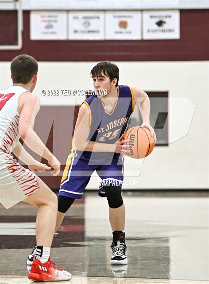Thumbnail 2 in  Melbourne vs. St Joseph (AAA 2A Regional 2nd round) photogallery.