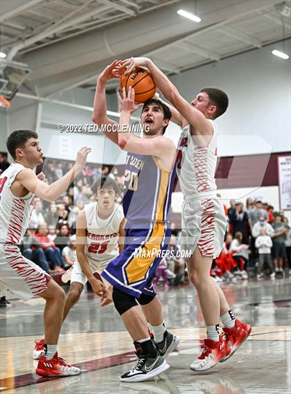 Thumbnail 2 in  Melbourne vs. St Joseph (AAA 2A Regional 2nd round) photogallery.
