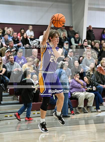 Thumbnail 2 in  Melbourne vs. St Joseph (AAA 2A Regional 2nd round) photogallery.