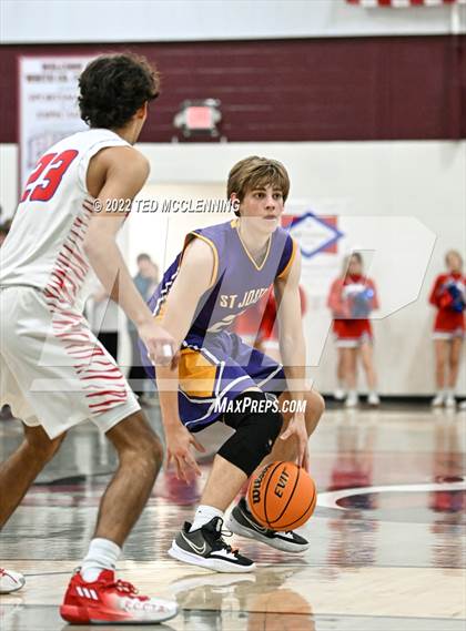 Thumbnail 2 in  Melbourne vs. St Joseph (AAA 2A Regional 2nd round) photogallery.