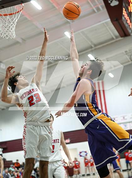 Thumbnail 1 in  Melbourne vs. St Joseph (AAA 2A Regional 2nd round) photogallery.