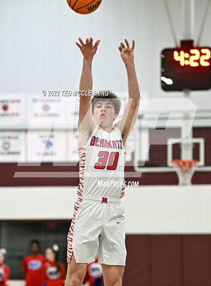 Thumbnail 1 in  Melbourne vs. St Joseph (AAA 2A Regional 2nd round) photogallery.