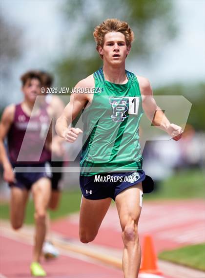 Thumbnail 3 in CHSAA Final 5A (800 Meter ) photogallery.