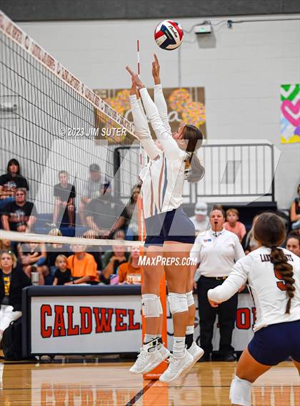 Thumbnail 3 in Caldwell vs Smithville photogallery.