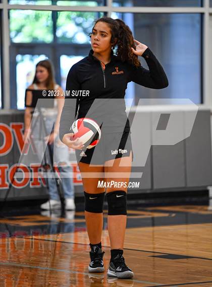 Thumbnail 3 in Caldwell vs Smithville photogallery.