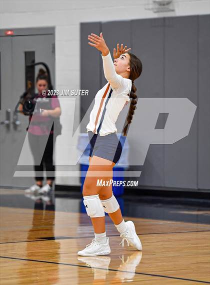 Thumbnail 2 in Caldwell vs Smithville photogallery.
