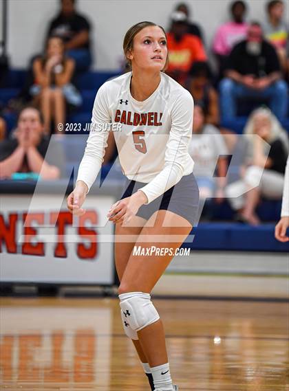 Thumbnail 3 in Caldwell vs Smithville photogallery.