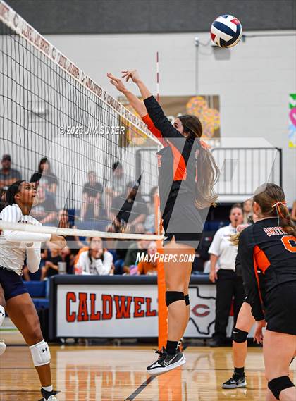 Thumbnail 2 in Caldwell vs Smithville photogallery.