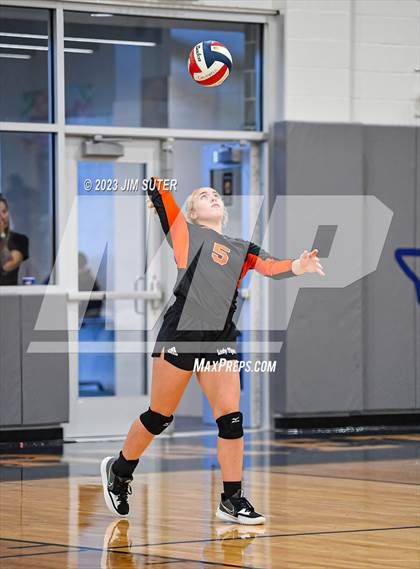 Thumbnail 2 in Caldwell vs Smithville photogallery.