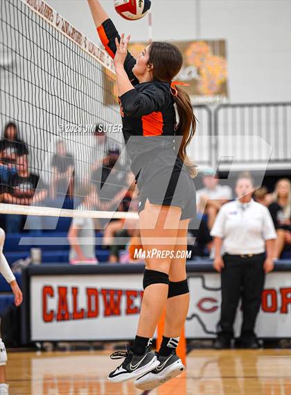 Thumbnail 3 in Caldwell vs Smithville photogallery.