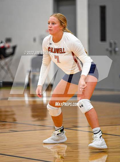 Thumbnail 1 in Caldwell vs Smithville photogallery.