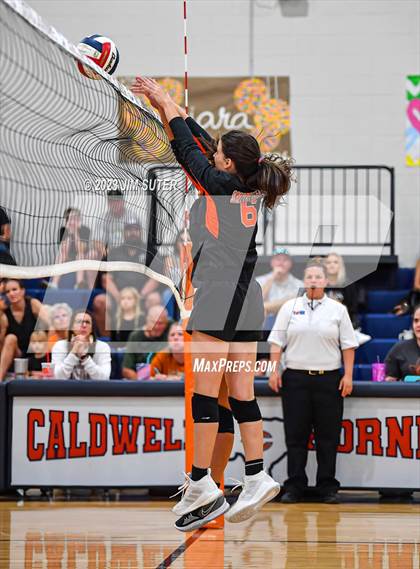 Thumbnail 3 in Caldwell vs Smithville photogallery.