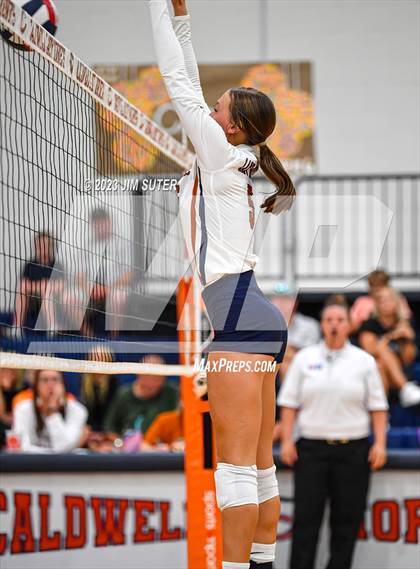 Thumbnail 1 in Caldwell vs Smithville photogallery.