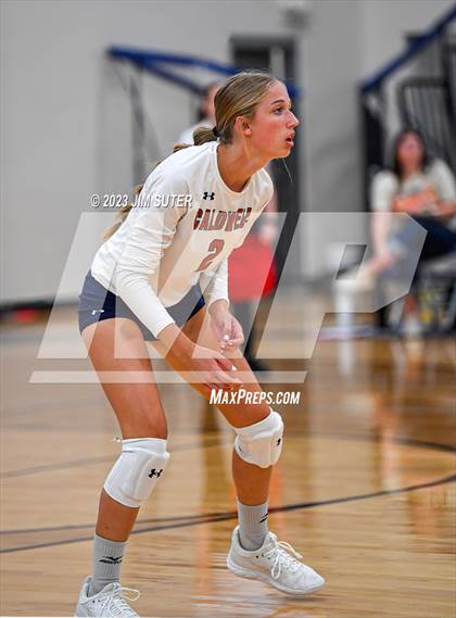 Thumbnail 3 in Caldwell vs Smithville photogallery.