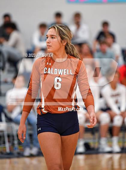 Thumbnail 2 in Caldwell vs Smithville photogallery.