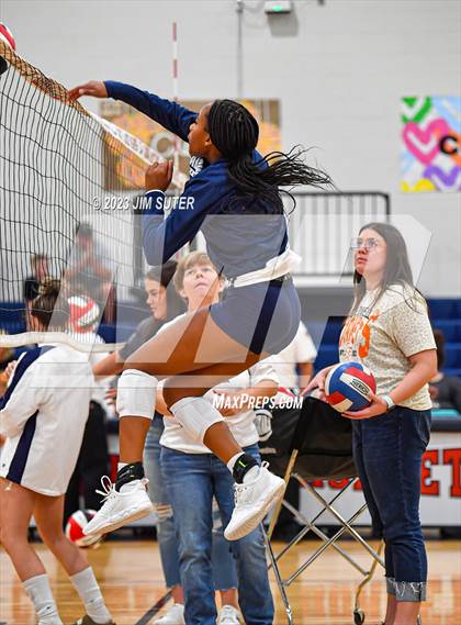 Thumbnail 1 in Caldwell vs Smithville photogallery.