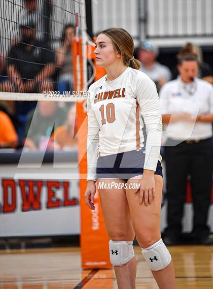 Thumbnail 3 in Caldwell vs Smithville photogallery.