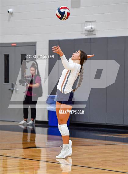 Thumbnail 2 in Caldwell vs Smithville photogallery.