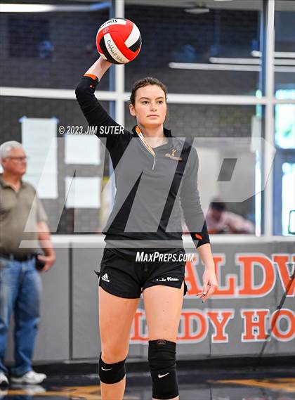 Thumbnail 3 in Caldwell vs Smithville photogallery.