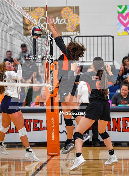Thumbnail 2 in Caldwell vs Smithville photogallery.