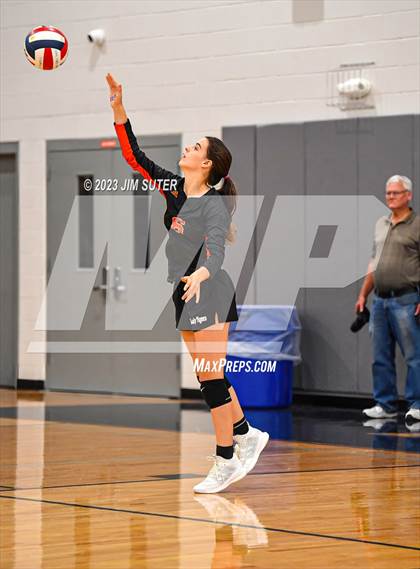 Thumbnail 2 in Caldwell vs Smithville photogallery.