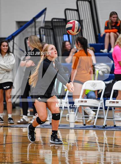 Thumbnail 3 in Caldwell vs Smithville photogallery.