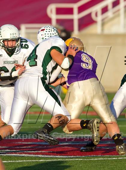 Thumbnail 3 in Westhampton Beach vs. Sayville (Suffolk County D3 Final) photogallery.