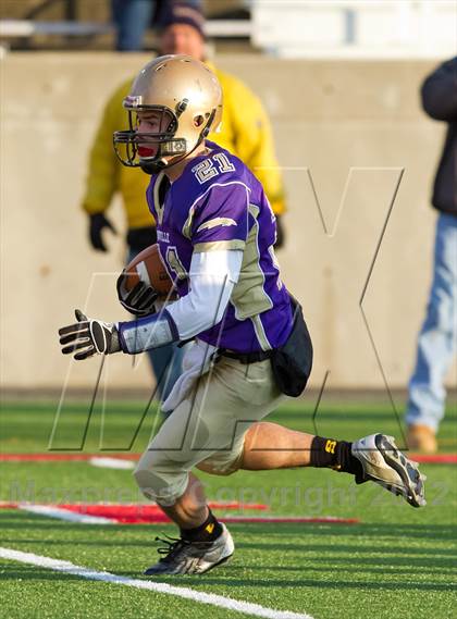 Thumbnail 1 in Westhampton Beach vs. Sayville (Suffolk County D3 Final) photogallery.