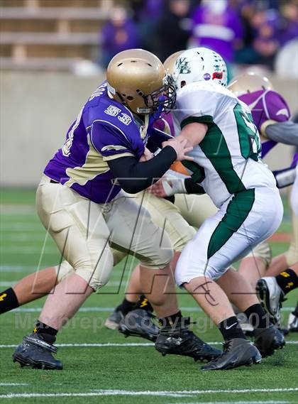 Thumbnail 1 in Westhampton Beach vs. Sayville (Suffolk County D3 Final) photogallery.