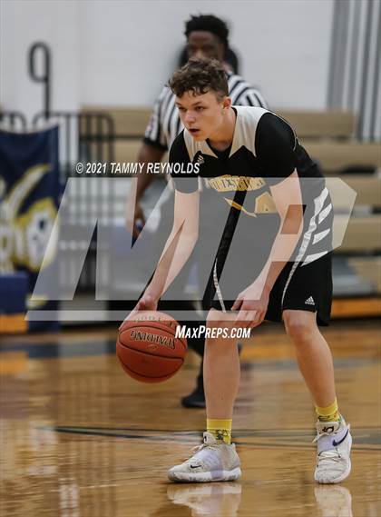 Thumbnail 2 in Jonesboro vs Perrin-Whitt photogallery.