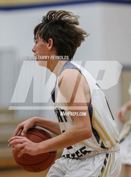 Thumbnail 3 in Jonesboro vs Perrin-Whitt photogallery.