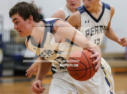 Thumbnail 3 in Jonesboro vs Perrin-Whitt photogallery.
