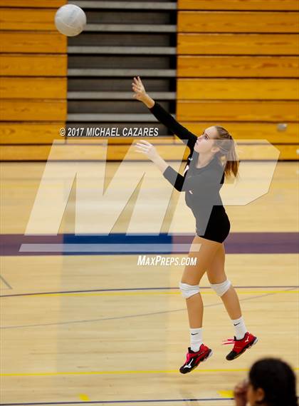 Thumbnail 3 in Fallbrook @ San Pasqual photogallery.