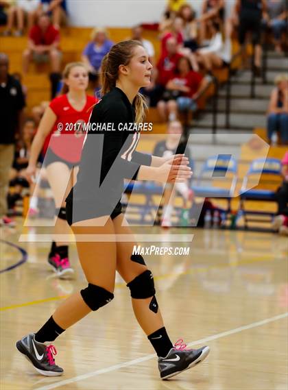 Thumbnail 3 in Fallbrook @ San Pasqual photogallery.