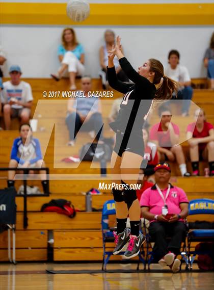 Thumbnail 1 in Fallbrook @ San Pasqual photogallery.