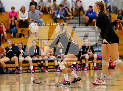 Thumbnail 2 in Fallbrook @ San Pasqual photogallery.