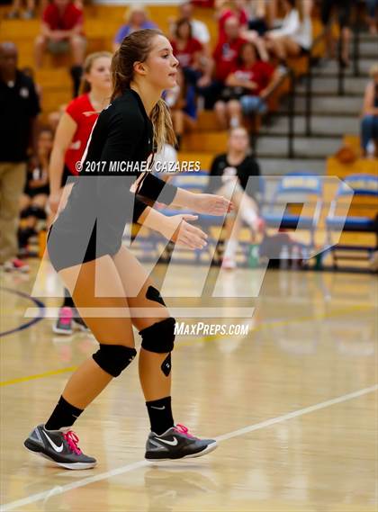 Thumbnail 2 in Fallbrook @ San Pasqual photogallery.