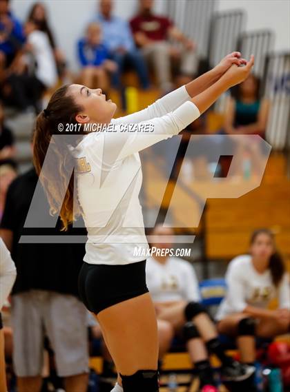 Thumbnail 1 in Fallbrook @ San Pasqual photogallery.