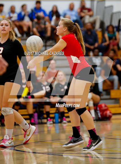 Thumbnail 1 in Fallbrook @ San Pasqual photogallery.